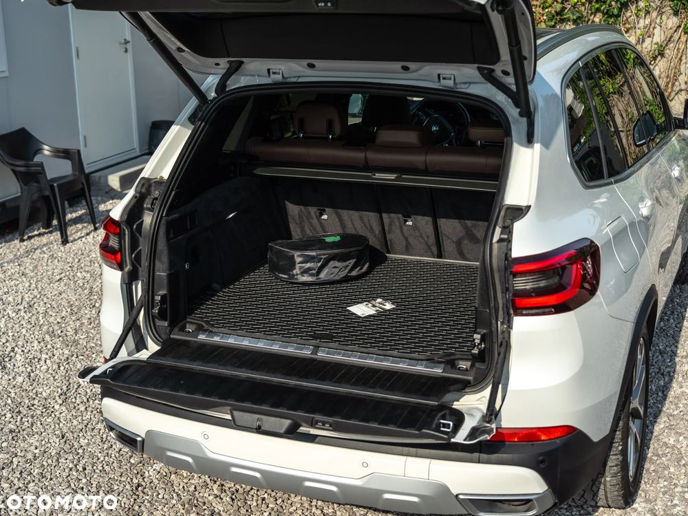BMW X5 xDrive45e - 8