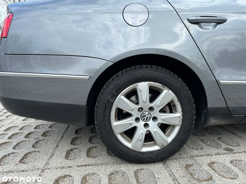 Volkswagen Passat - 28