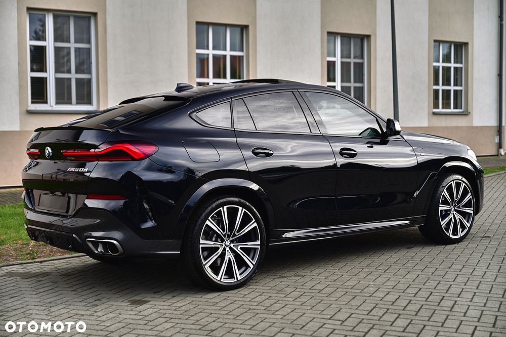 BMW X6M - 14