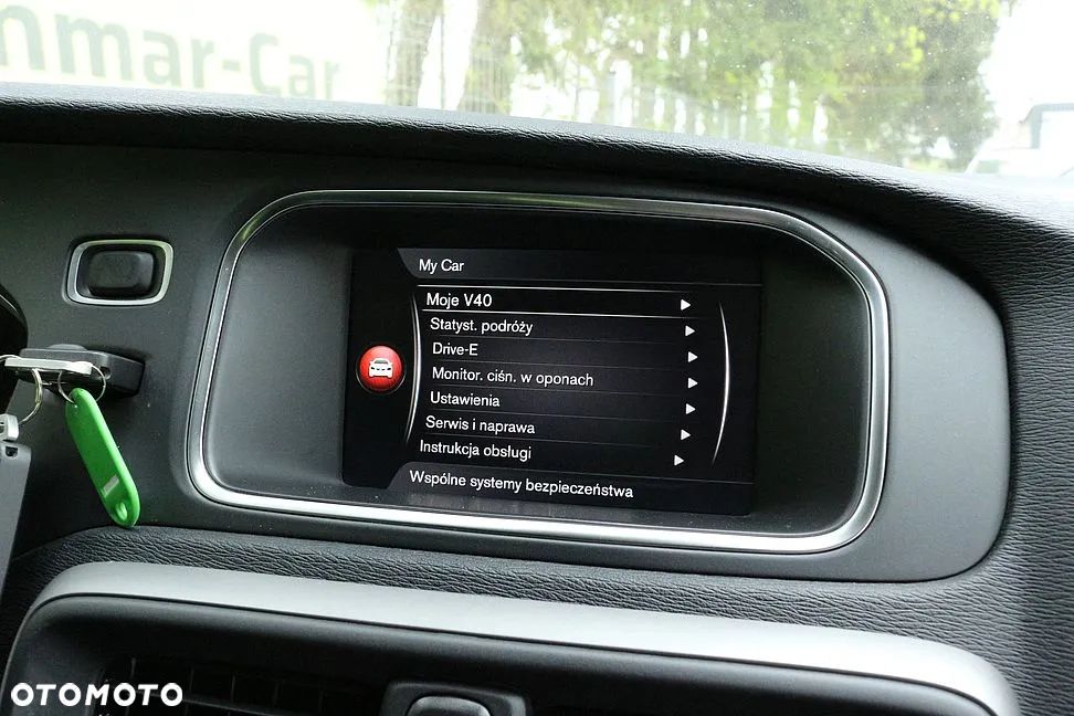 Volvo V40 D2 - 18