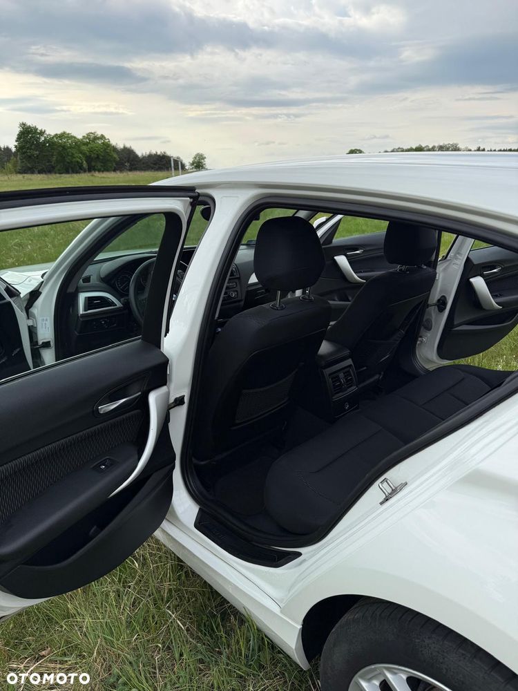 BMW Seria 1 118d - 12