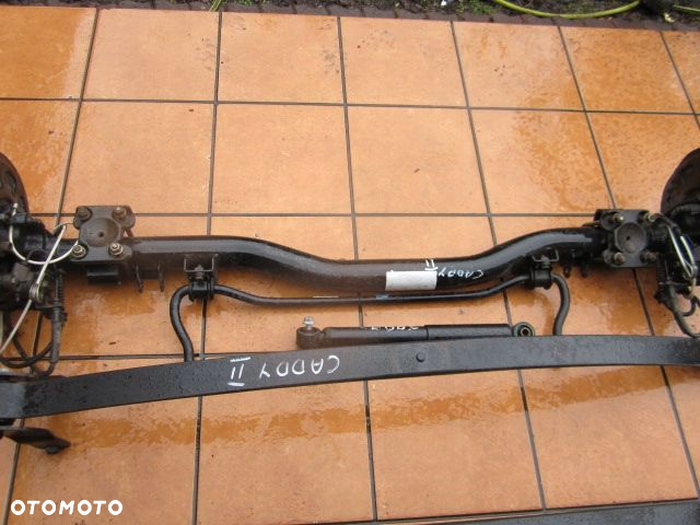 VW CADDY 2K5 LIFT BELKA TYŁ OŚ bez RESOR PODWÓJNY - 4