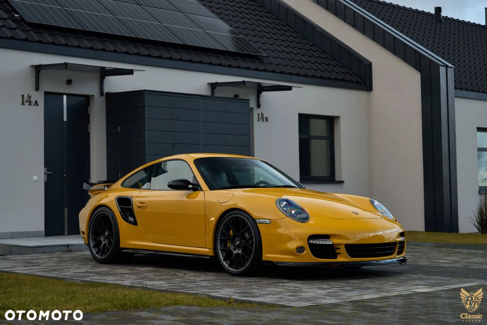 Porsche 911 - 21