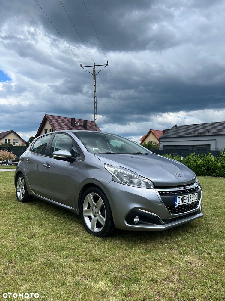 Peugeot 208 1.5 BlueHDi Allure S&S - 1