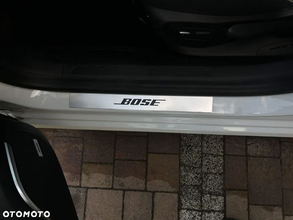 Renault Megane 1.2 Energy TCe Bose - 7