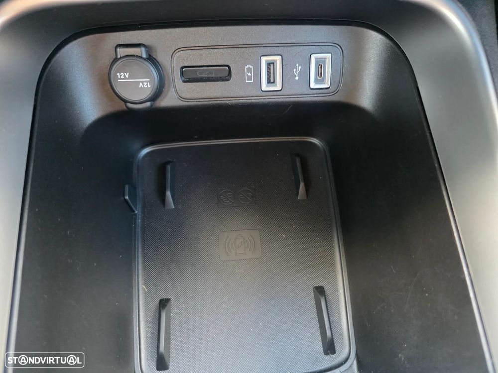 Jeep Avenger 1.2 GSE T3 Summit - 23