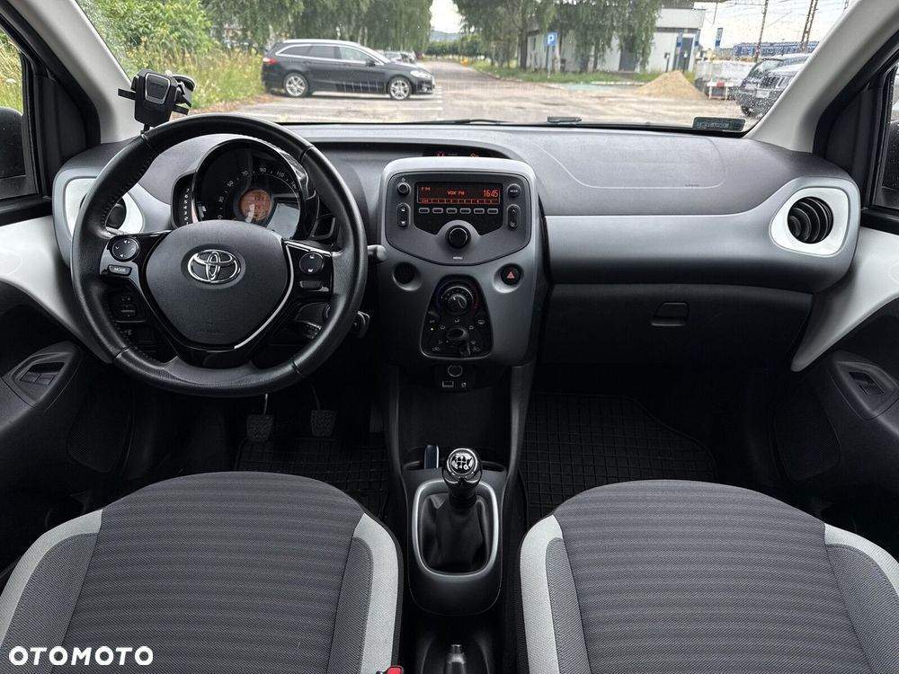 Toyota Aygo - 10