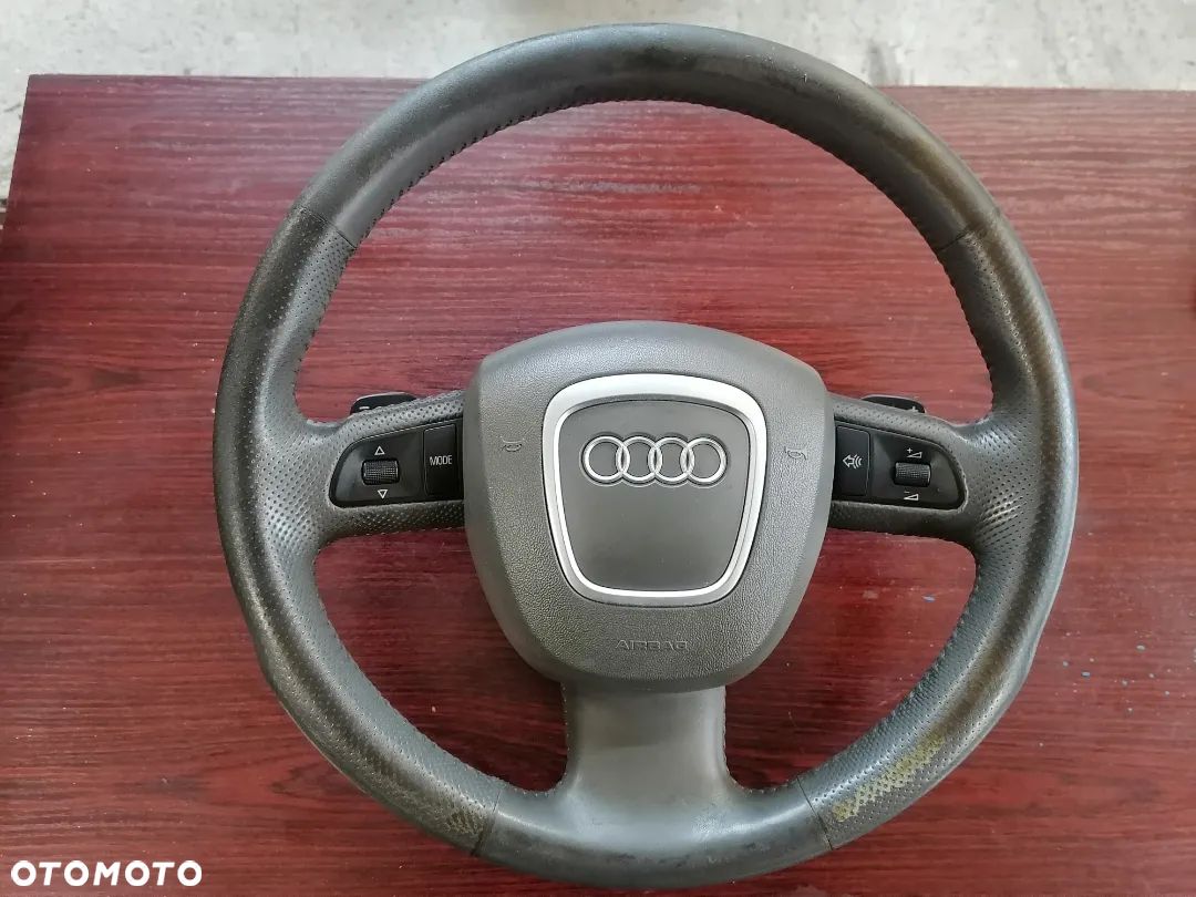 Poduszka Powietrzna AIR-BAG Kierownicy 3-Ramiennej Kierowcy Audi 8E0880201CG - 1