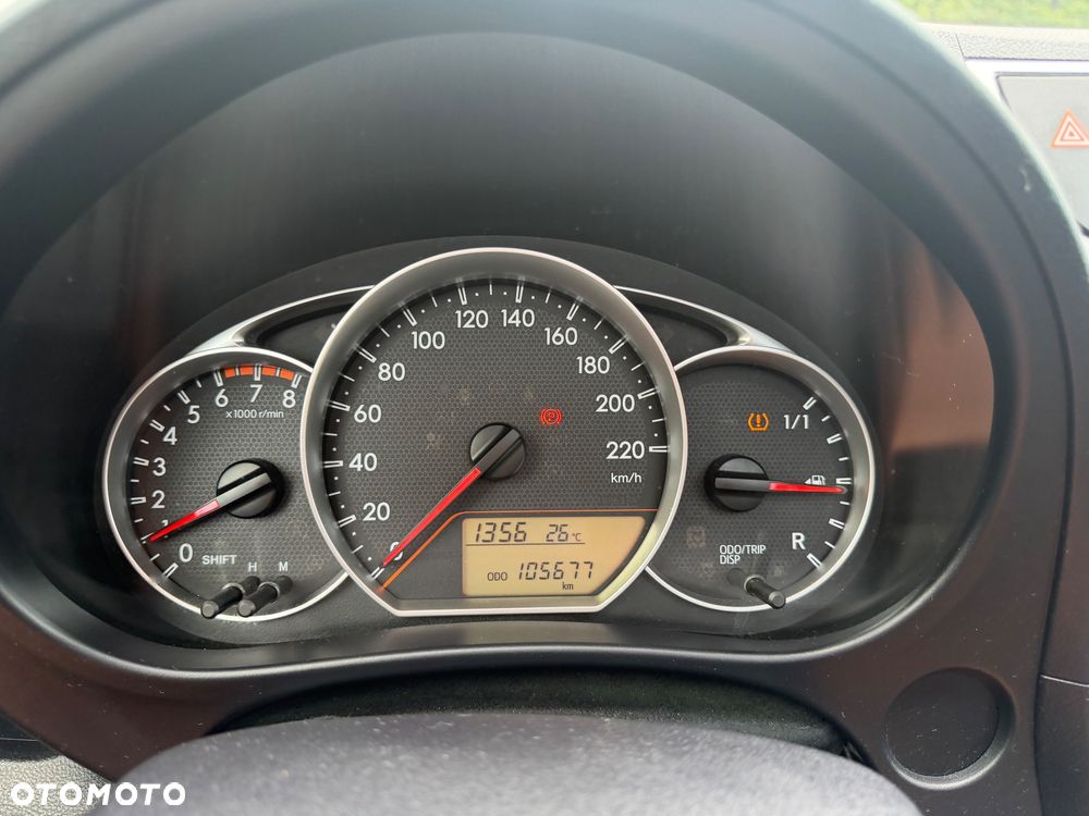 Toyota Verso S 1.33 Premium - 20