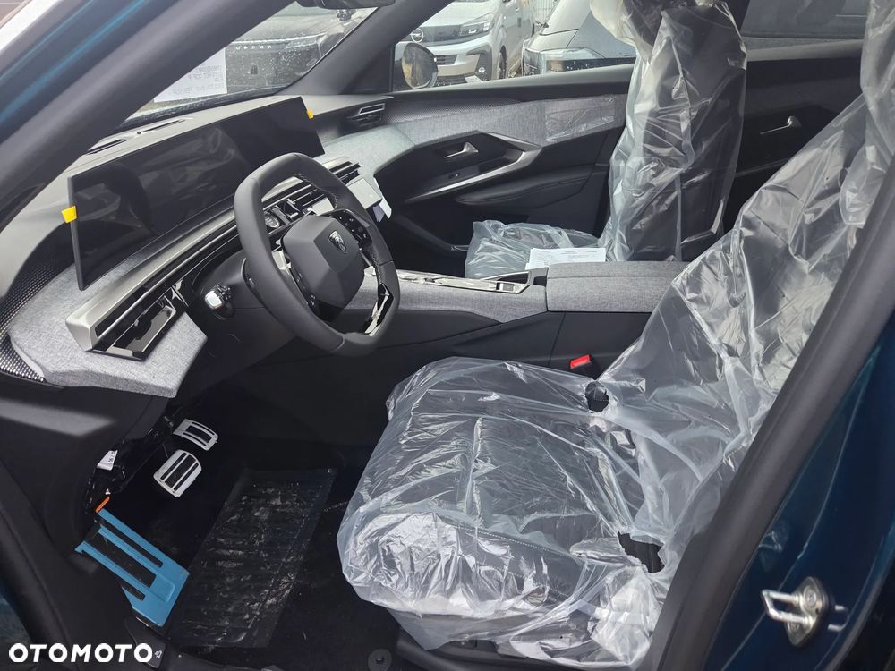 Peugeot 3008 1.2 PureTech mHEV GT E-DCS6 - 4