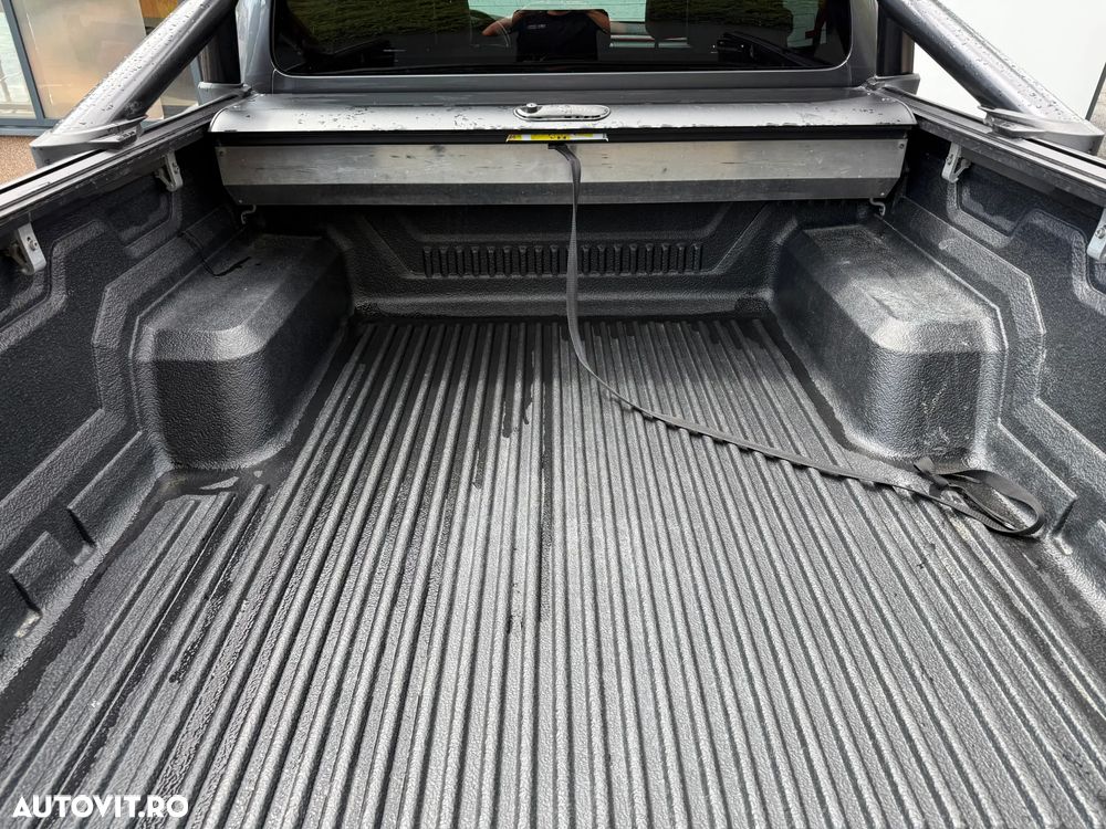 Toyota Hilux 2.8D 204CP 4x4 Double Cab AT GR Sport - 18