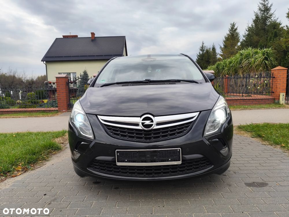 Opel Zafira - 22