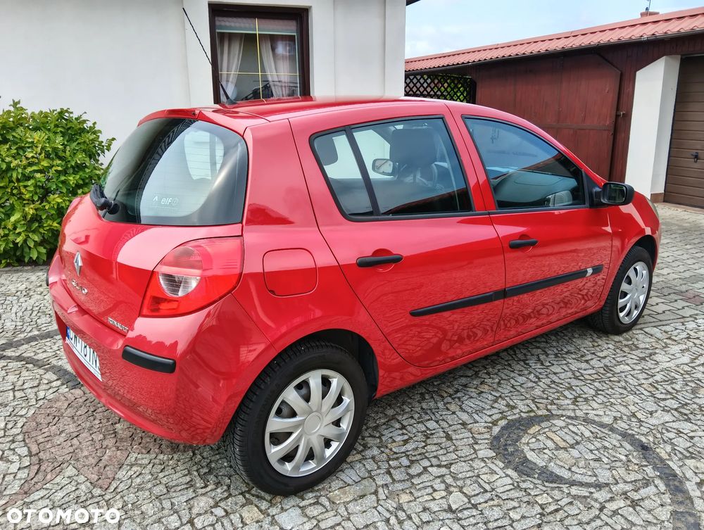 Renault Clio 1.2 16V Expression - 5