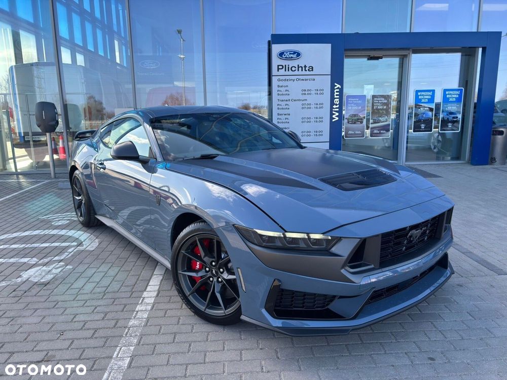 Ford Mustang - 1