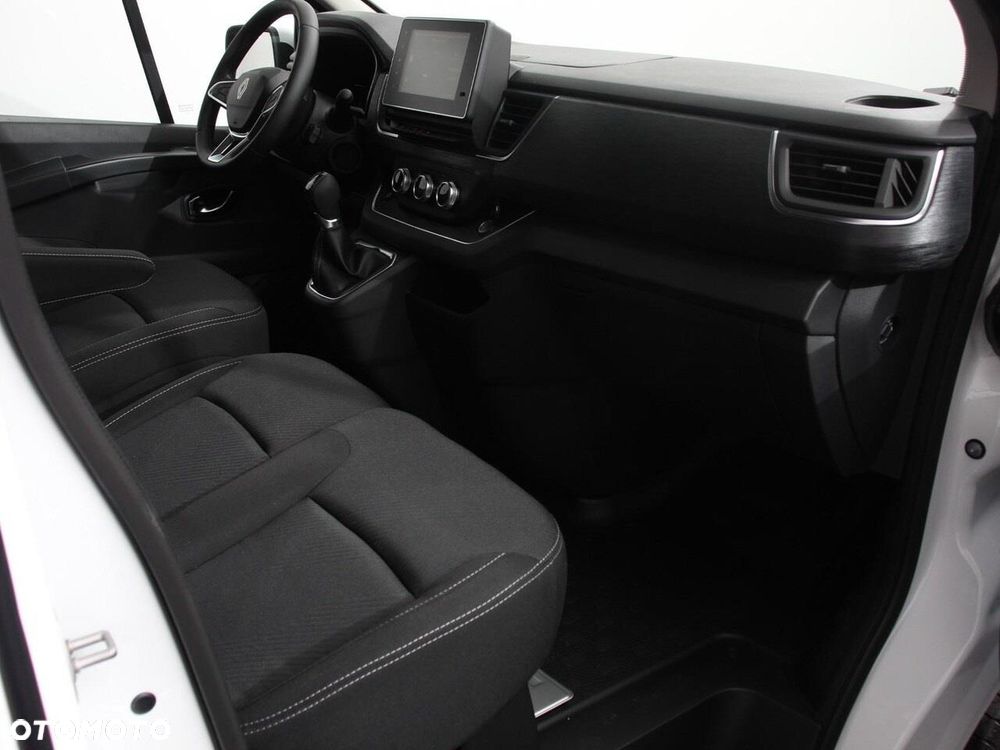 Renault Trafic Furgon L2H1 130KM - 21