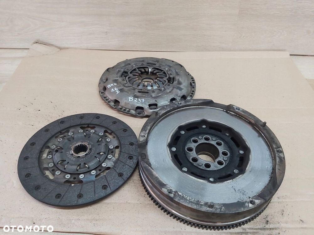 BMW Mini Toyota Verso Avensis T27 Dwumasa sprzęgło docisk 1,6 d4d - 1