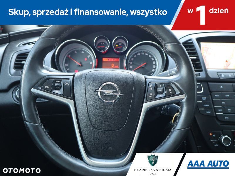 Opel Insignia - 18