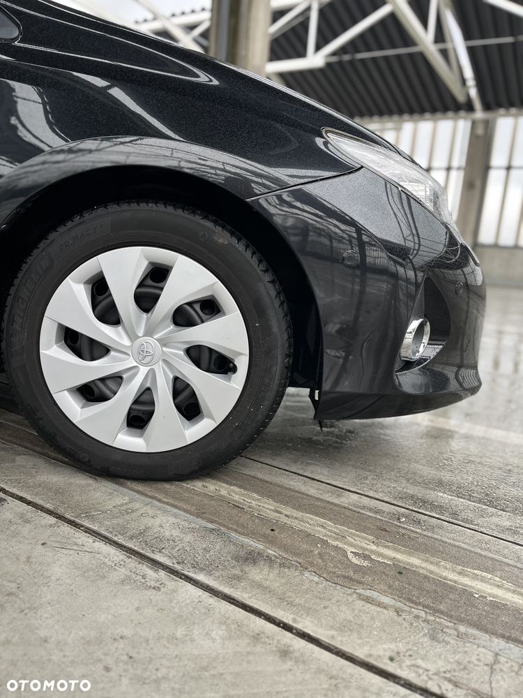 Toyota Auris 1.6 Valvematic Comfort - 14