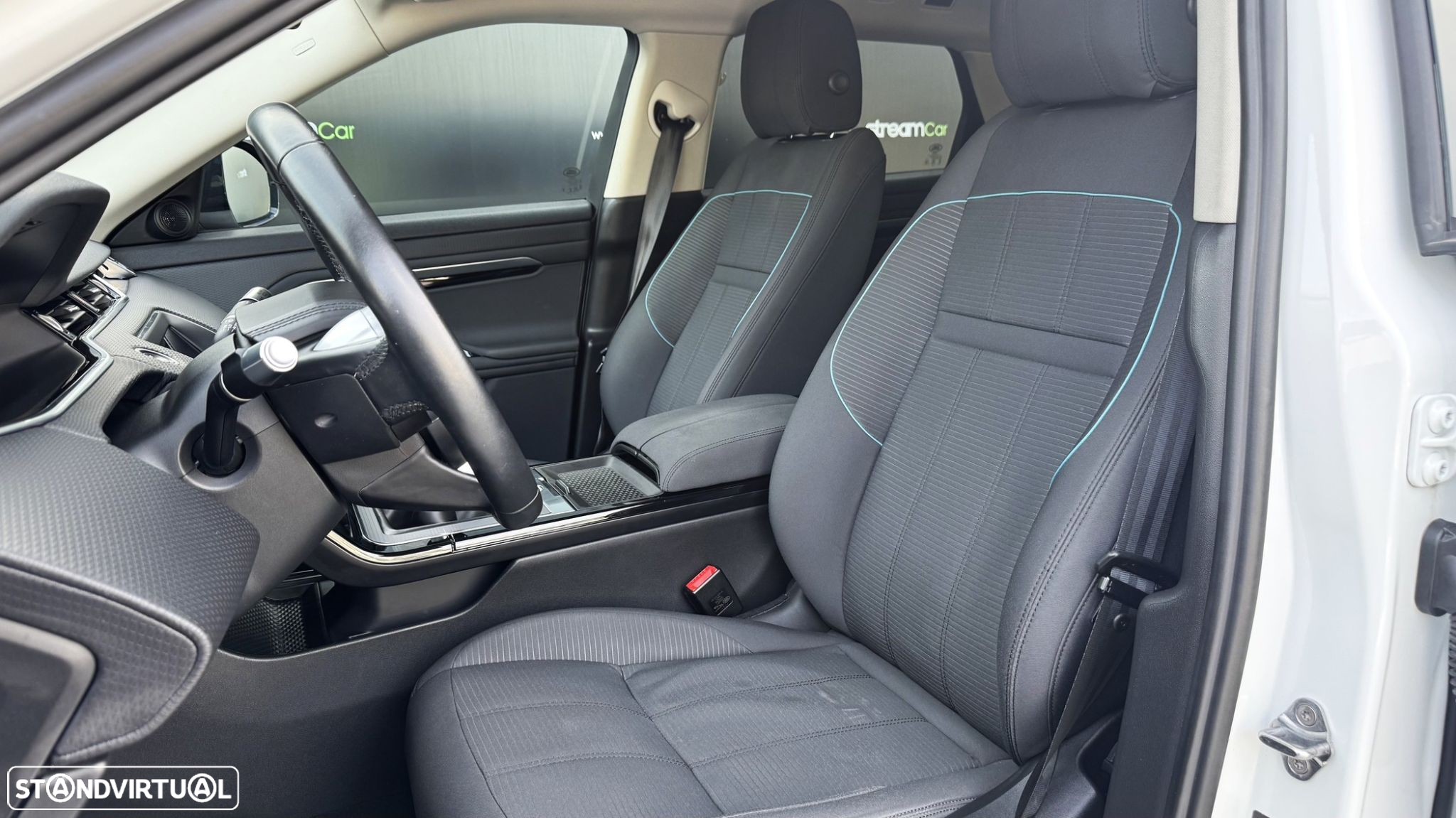 Land Rover Range Rover Evoque 2.0 D150 - 12