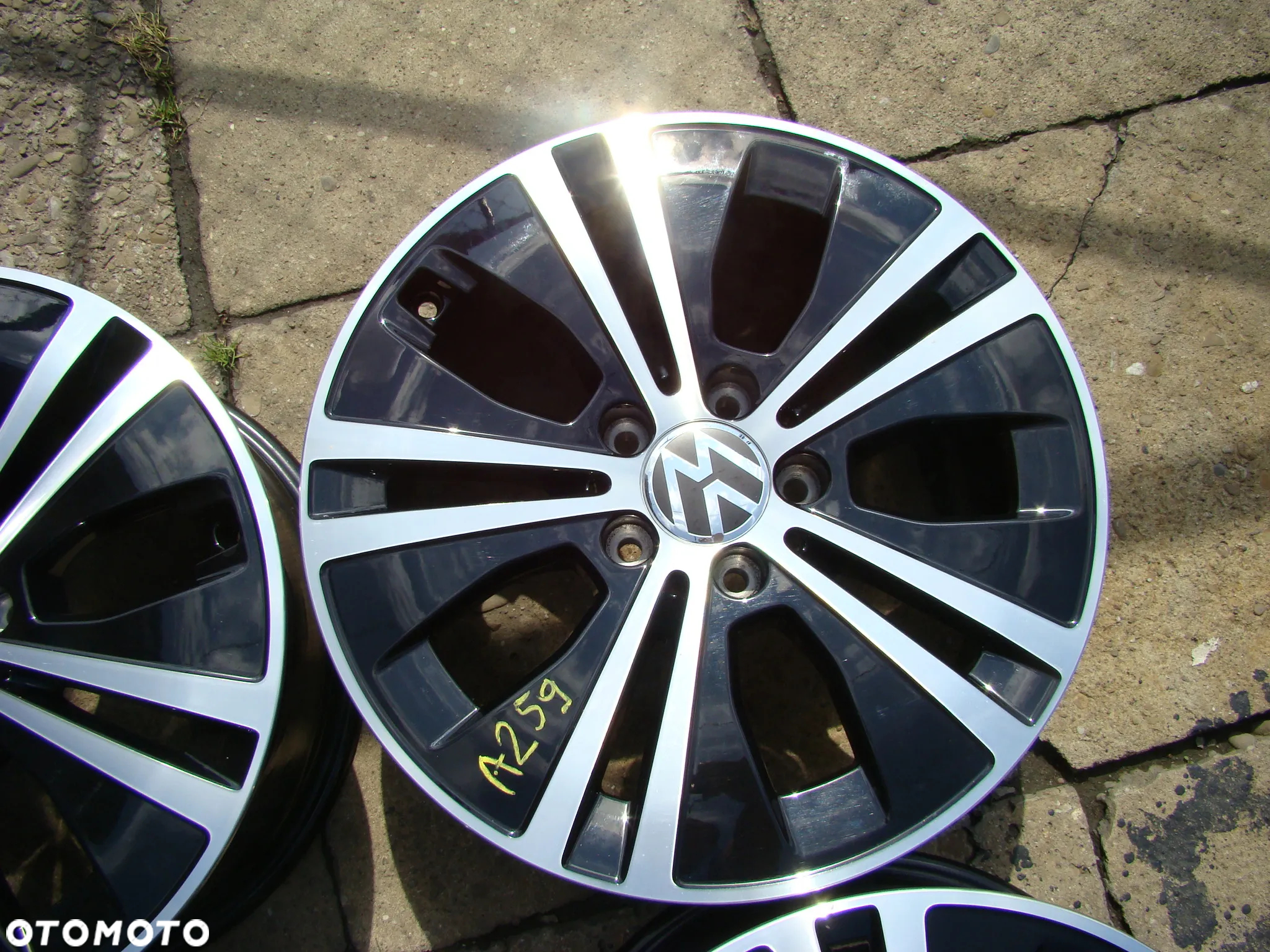 a259 5x112 VW Arteon Tiguan T-Roc Caddy Jetta Touran Golf VII VIII Passat B7 B8 7,5x17 - 3