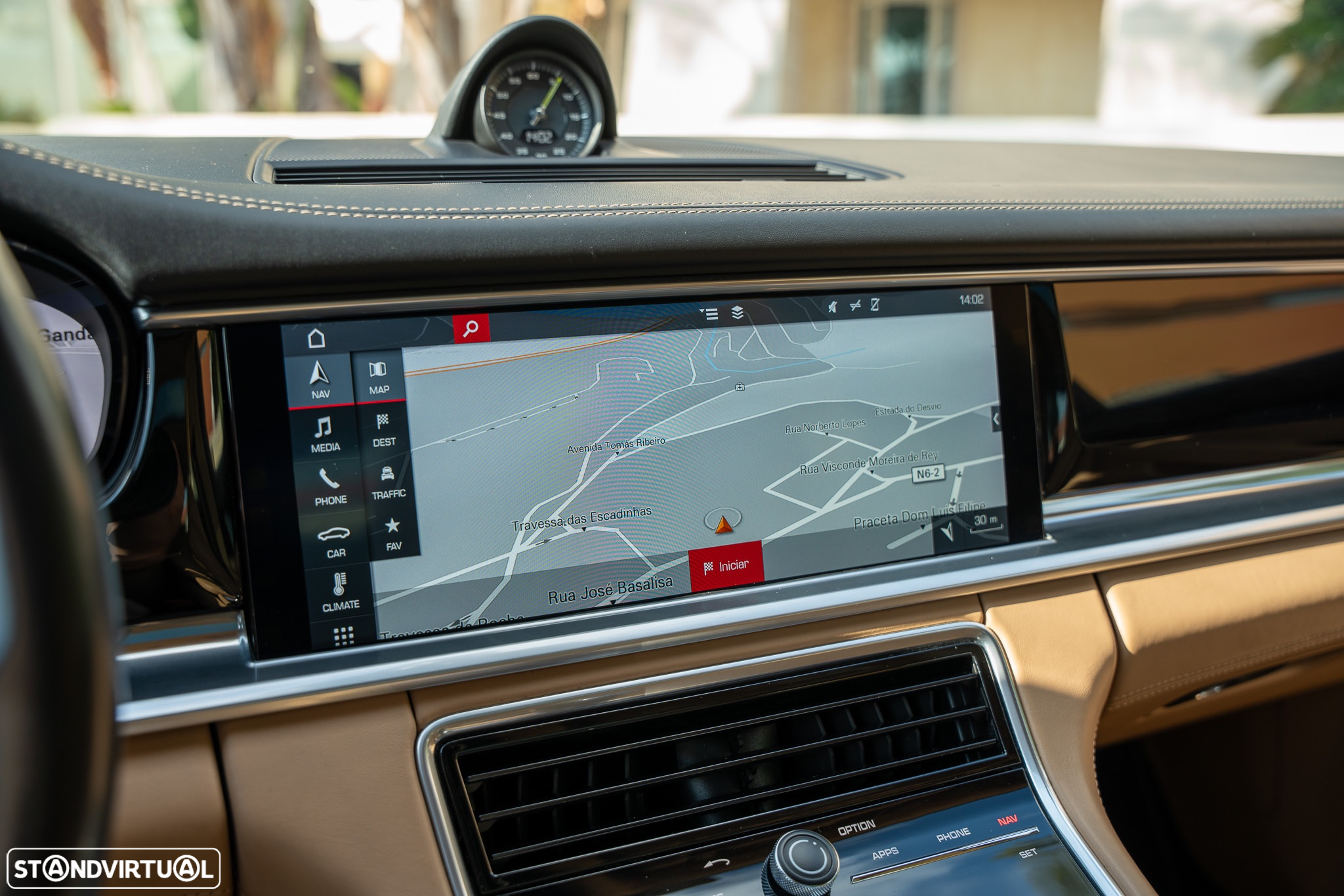 Porsche Panamera 4 E-Hybrid - 15