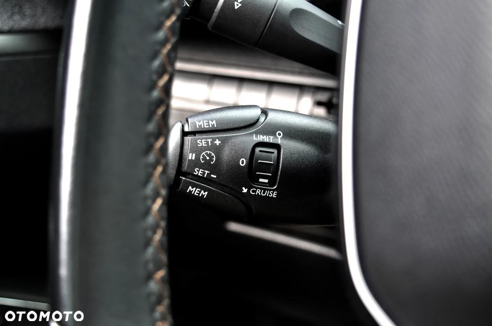 Peugeot 3008 1.2 PureTech GT S&S - 37