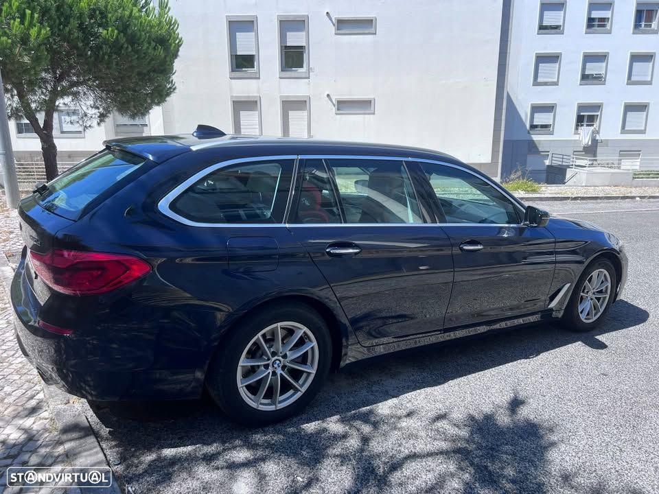 BMW 520 d Line Luxury Auto - 3