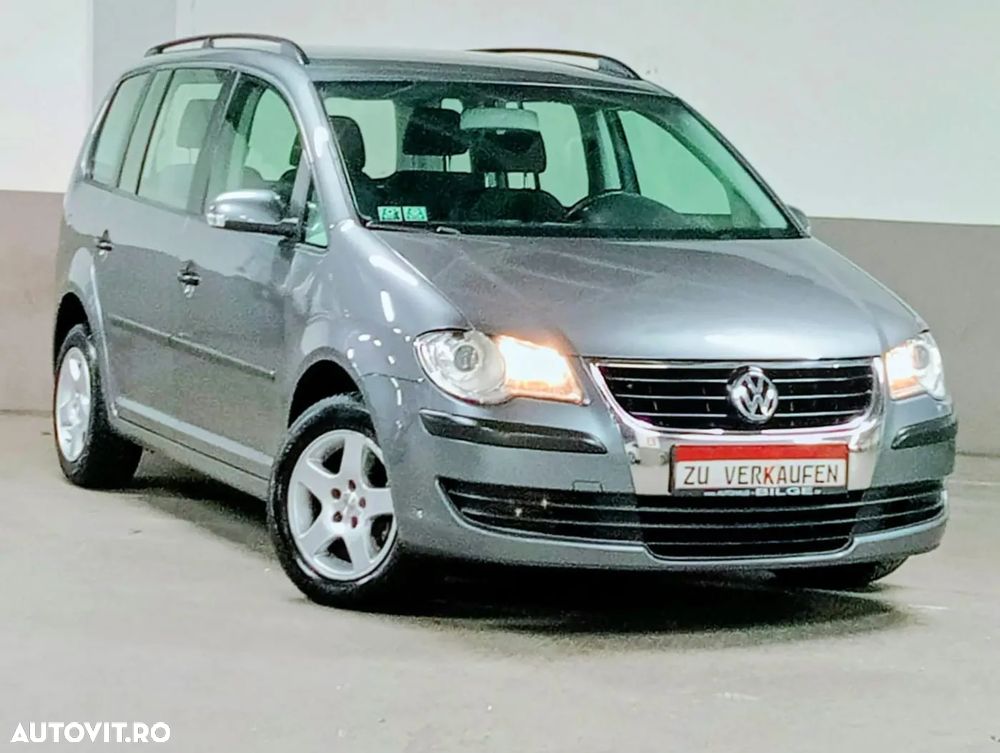 Volkswagen Touran 1.9 TDI DPF Blue Motion Trendline - 2