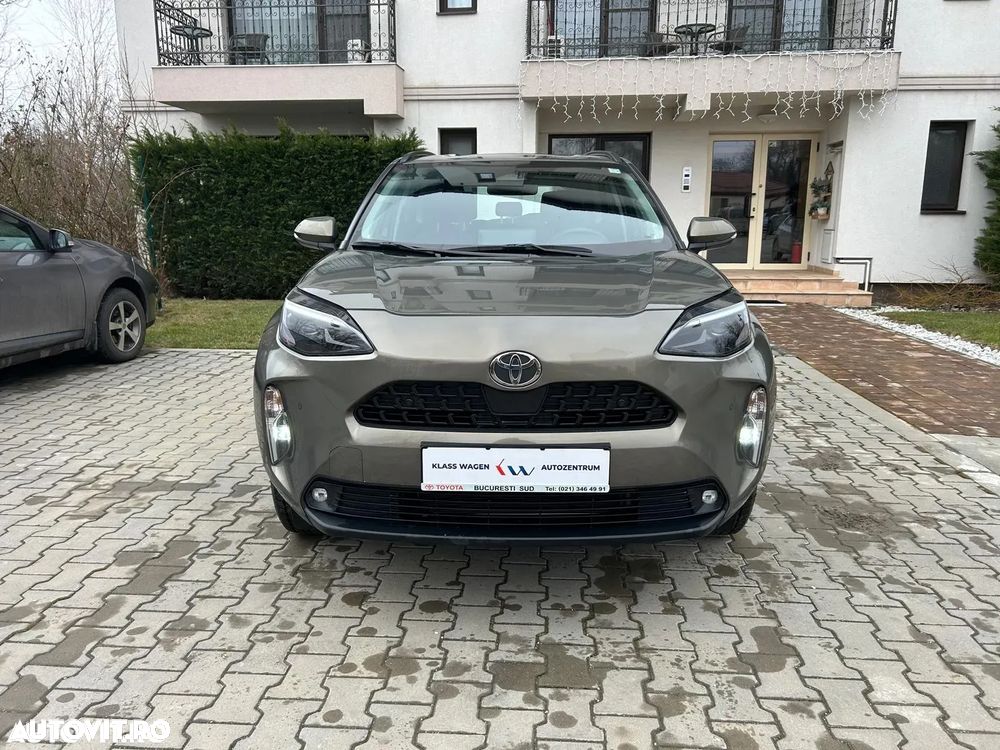 Toyota Yaris Cross 1.5 VVT-i HSD 116 4x2 HEV Business - 3