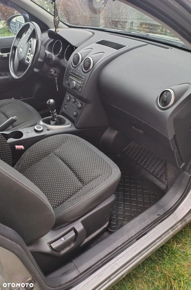 Nissan Qashqai 2.0 4x4 Acenta - 11