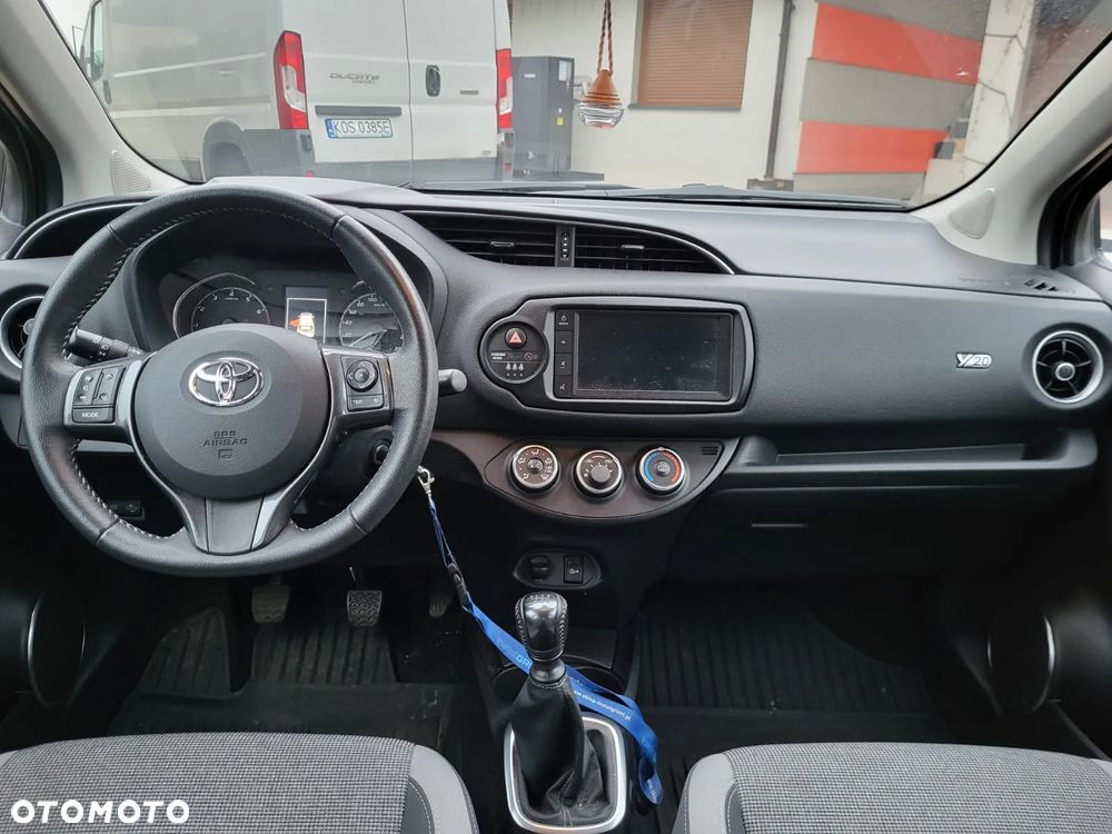 Toyota Yaris 1.5 Selection Style - 8