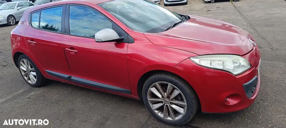 Dezmembrari / Dezmembrez Renault Megane 3 (B95) 1.6 B K4M848 cutie viteze manuala TENNJ - 2