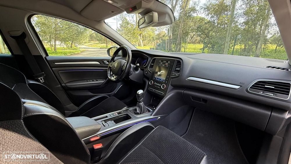 Renault Mégane Sport Tourer 1.5 Blue dCi Business - 40