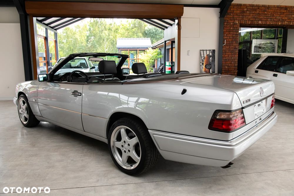 Mercedes-Benz Klasa E - 8