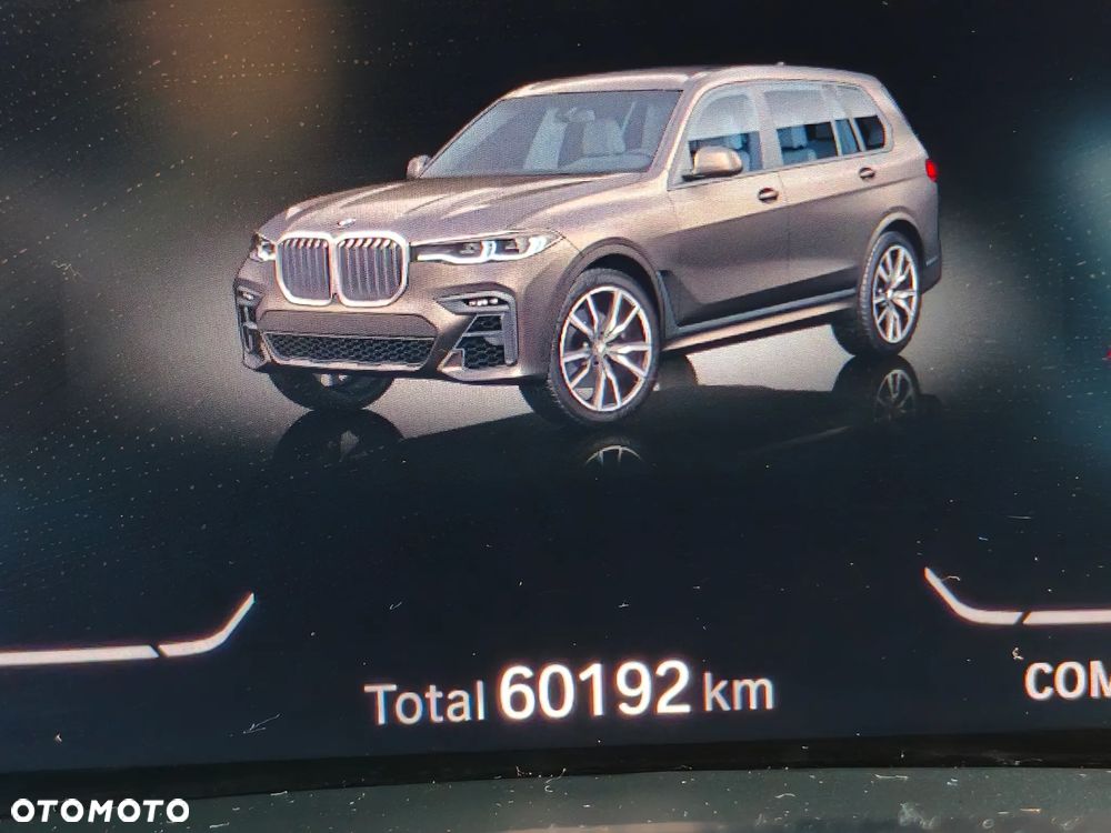 BMW X7 xDrive40i sport - 25