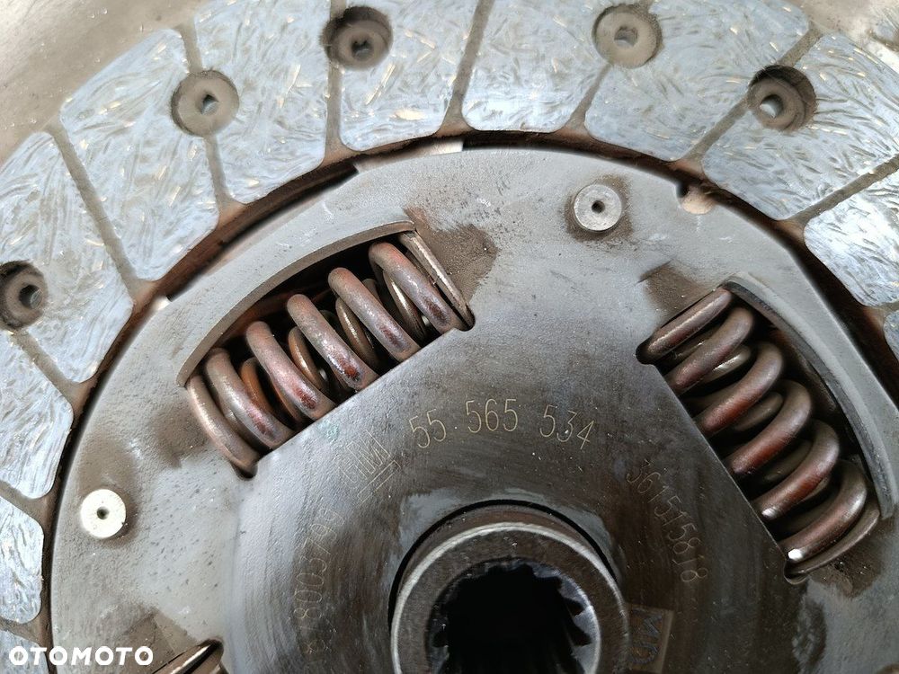 SPRZĘGŁO KOMPLETNE OPEL CORSA E 55594657 55565534 366190010   VALEO 1.2 - 5
