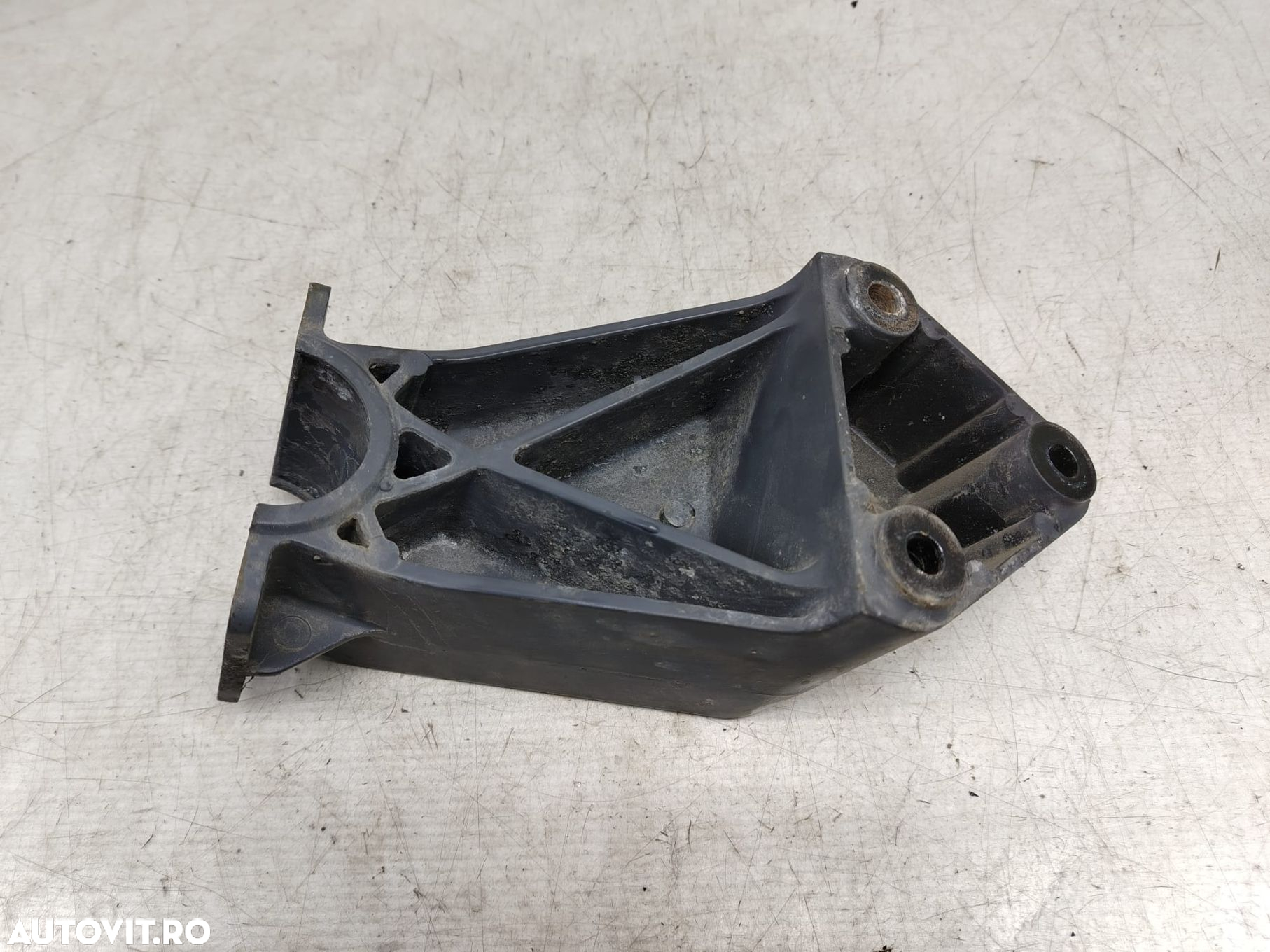 Suport carenaj 1371224 Daf XF 106 generatia [2012 - 2021] - 2