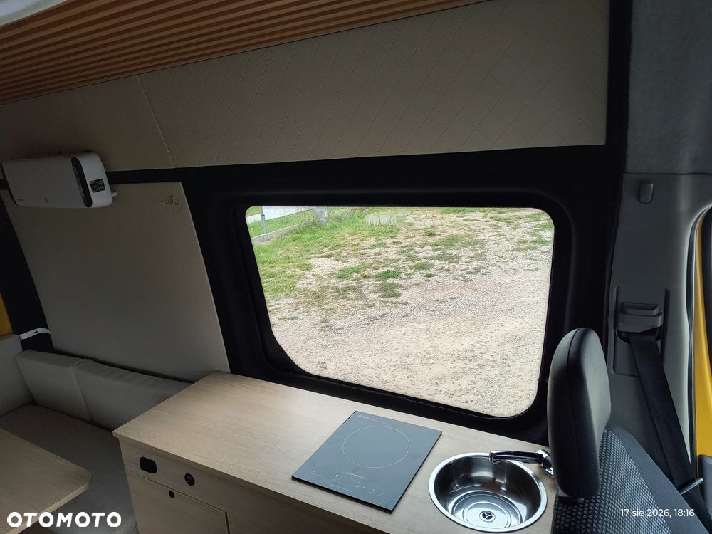 Mercedes-Benz sprinter - 22