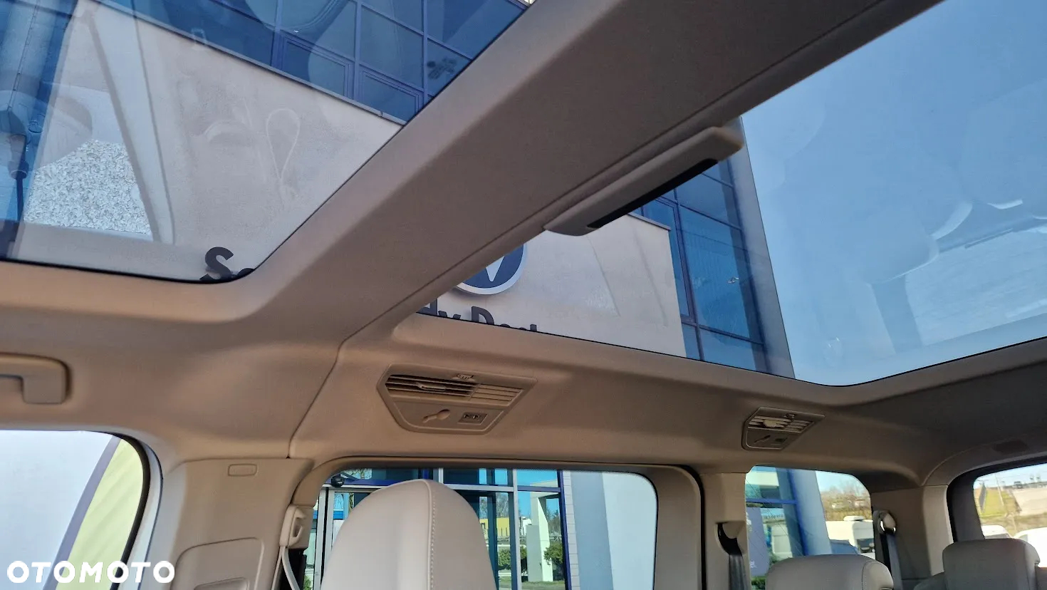 Volkswagen Multivan 2.0 TDI L2 Life DSG - 24