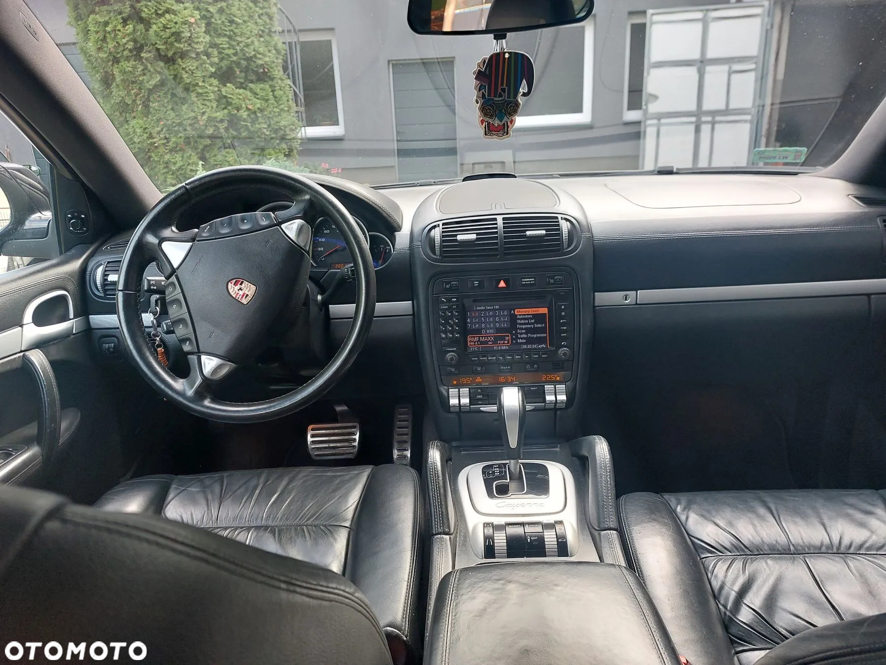 Porsche Cayenne S Tiptronic - 4
