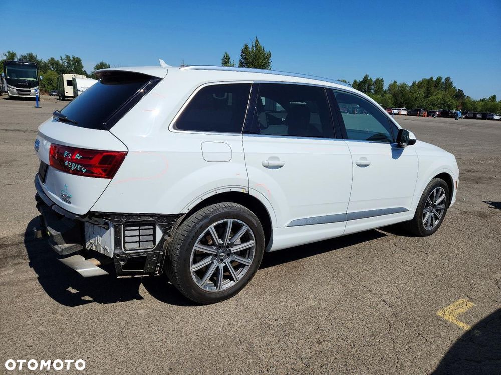 Audi Q7 3.0 TFSI Quattro Tiptronic - 4