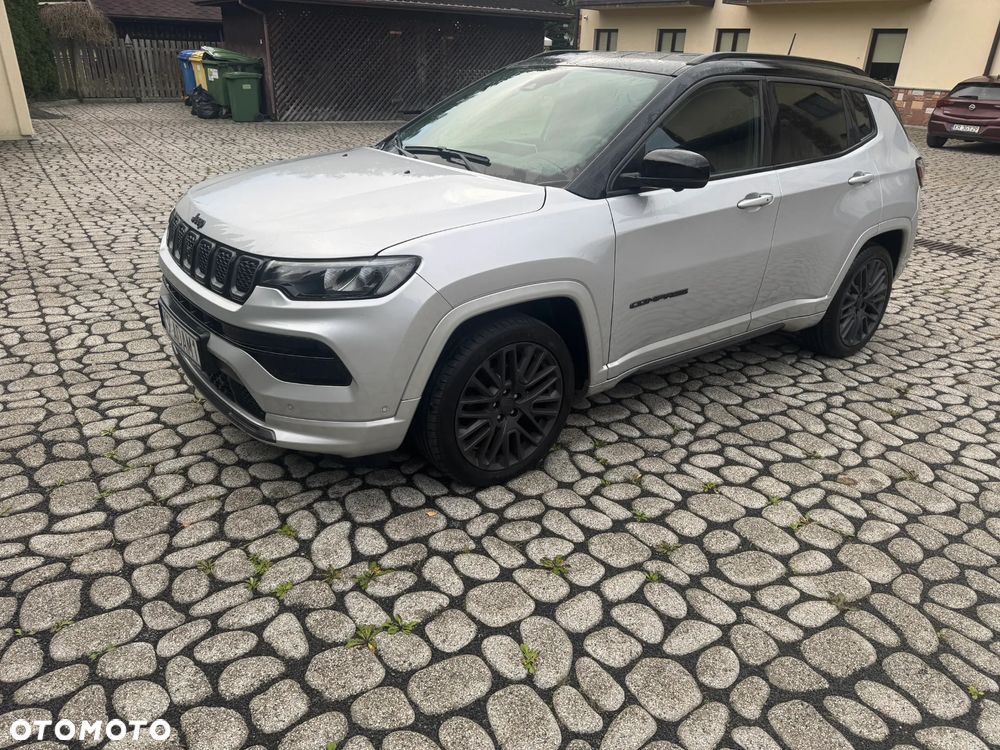 Jeep Compass - 1