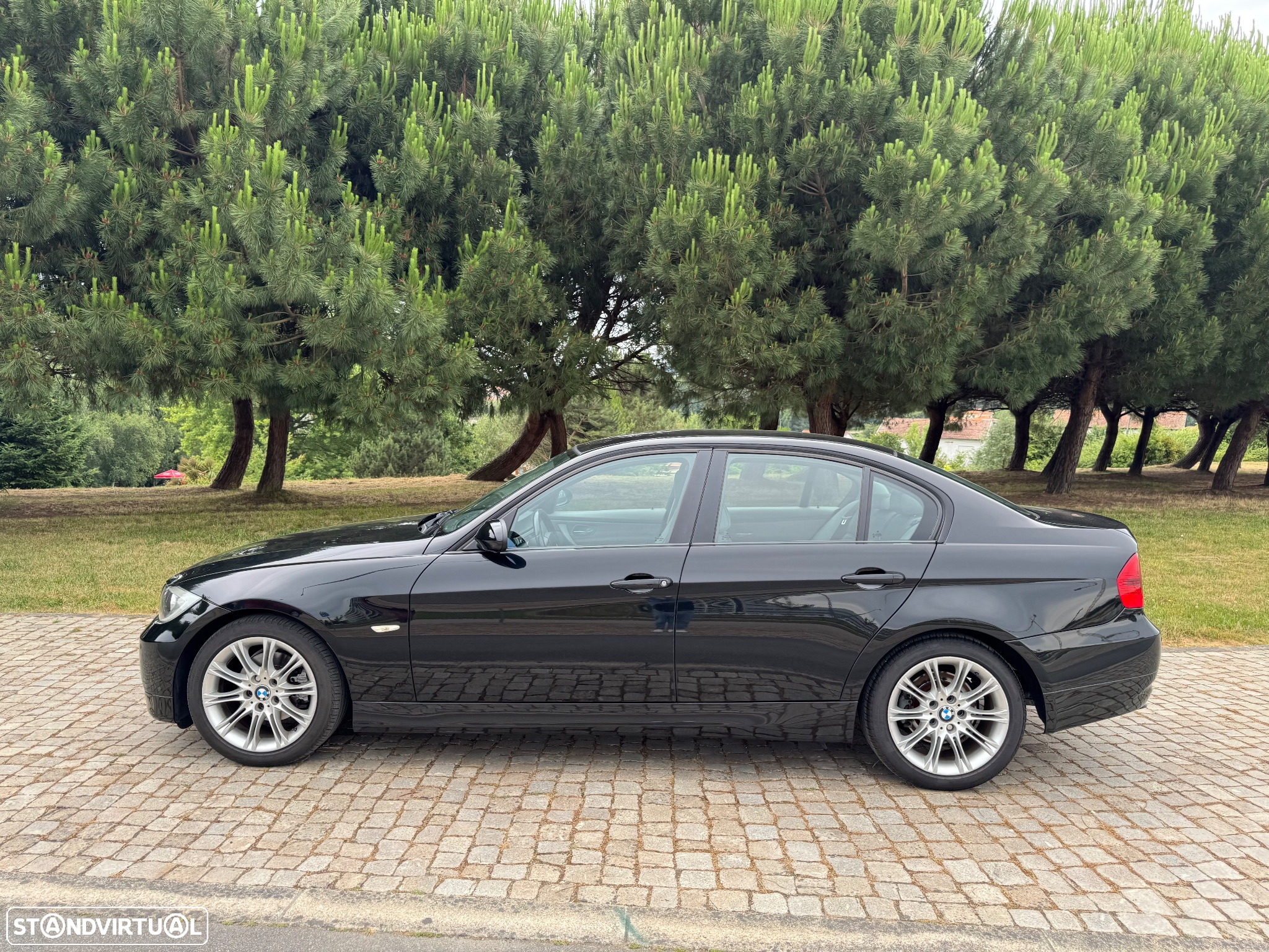 BMW 320 d Exclusive - 8