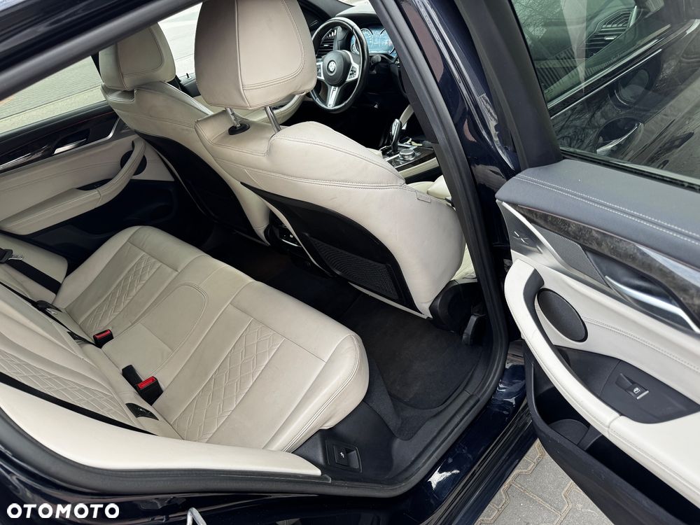 BMW X4 xM40i GPF - 32