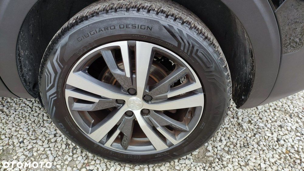 Peugeot 5008 - 21