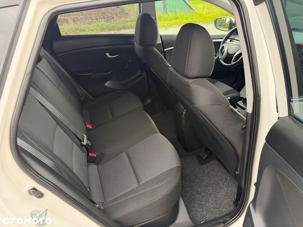 Hyundai i30 1.4 CRDi Trend - 22