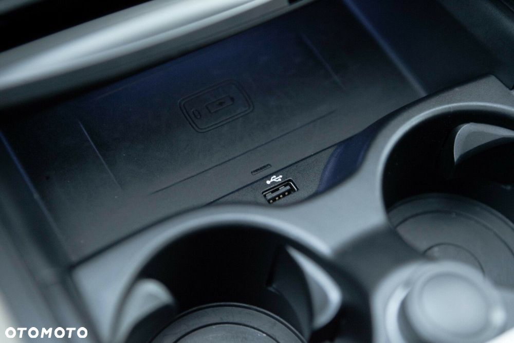 BMW Seria 5 - 29