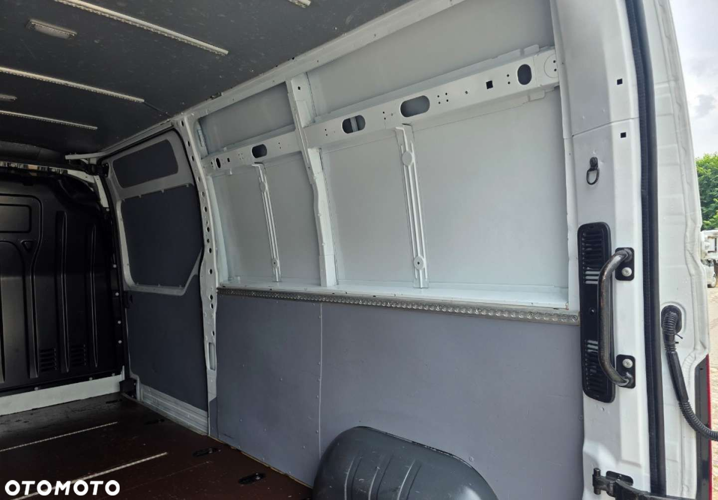 Renault Master - 25