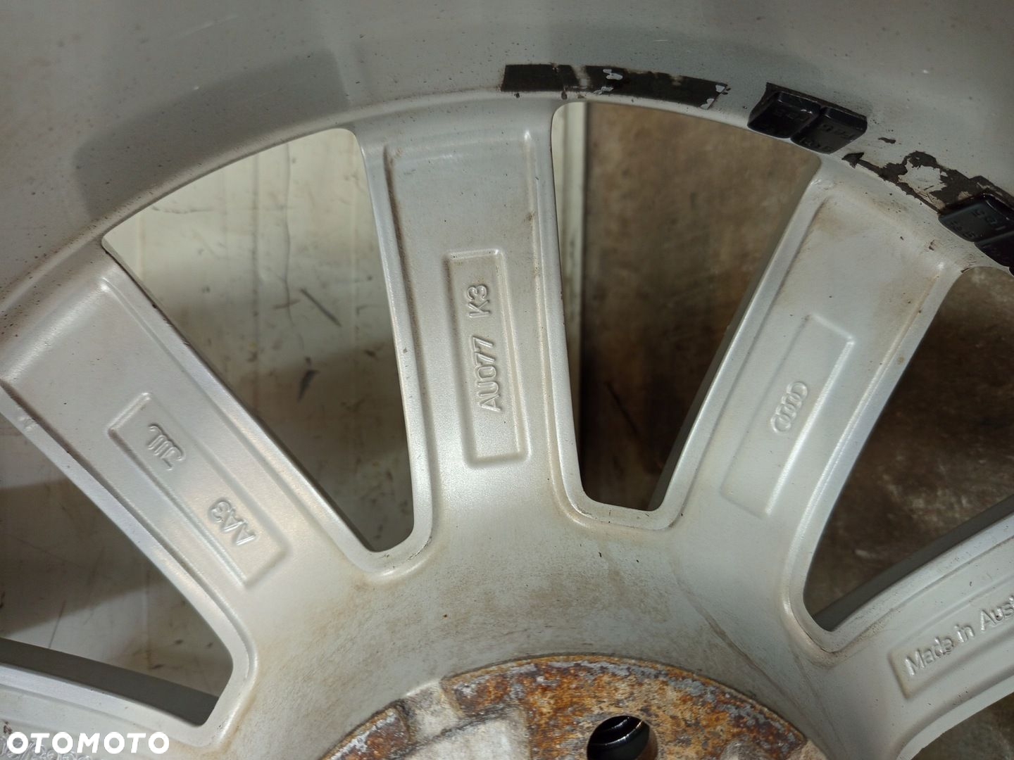 FELGA ALUMINIOWA AUDI A6 C7 4G0601025BF 8J 18 ET39 5x112 - 7