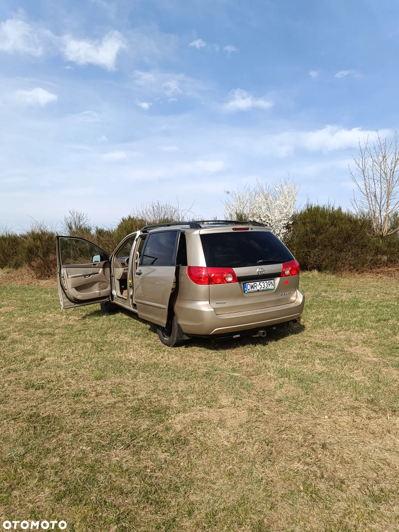 Toyota Sienna 3.5 V6 - 17